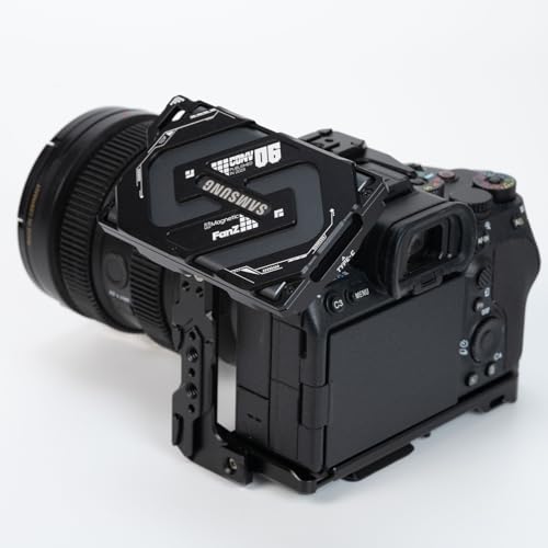 Magnetic Aluminum Expansion Case for Samsung SSD T7 - with 1/4 Screw Mounting (Black) - image 5