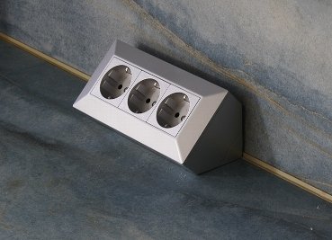 Eck-Steckdose Aufbaumontage - 3-fach Schuko Schwarz Für Küche & Büro