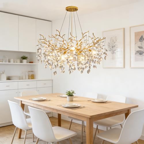 [Lampadario ispirato alla natura] Ispirato alla serena bellezza dei rami degli alberi smerigliati e delle scintillanti gocce di pioggia, questo lampadario in cristallo dorato cattura l'essenza dell'eleganza della natura. Le scintillanti goccioline di cristallo K9 assomigliano a delicate gocce di pioggia sui rami creando un lussuoso effetto visivo simile a una cascata che trasforma il tuo spazio in uno straordinario rifugio.