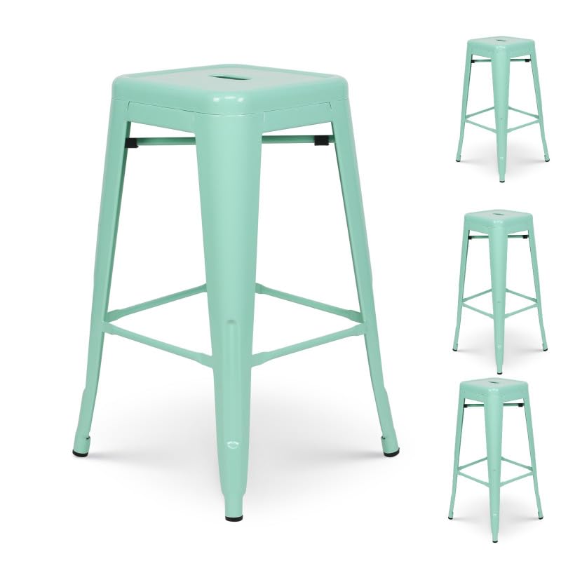Tabouret de bar en métal pour sublimer votre cuisine américaine et terrasse