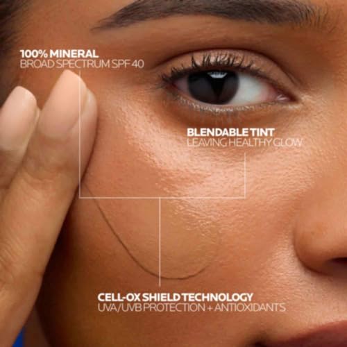 Image of La Roche-Posay Anthelios Sunscreen SPF 40, Ultra-Light Fluid Broad Spectrum SPF 40, Face Sunscreen with Titanium Dioxide Mineral, Lightweight & Fast-Absorbing, Oil-Free, Matte Finish