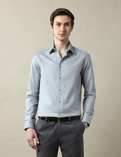 Image of Arrow Men's Relaxed Fit Mid Rise Pants