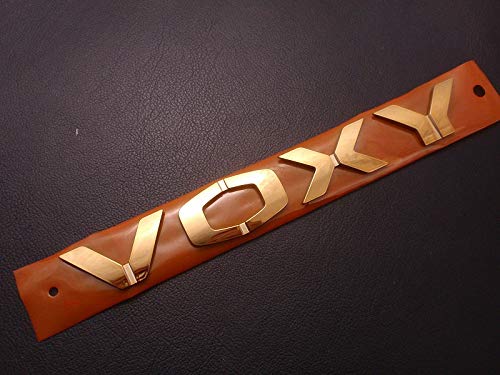 Amazon | □70系VOXY(ヴォクシー：ZRR7#G/W)ゴールドエンブレム