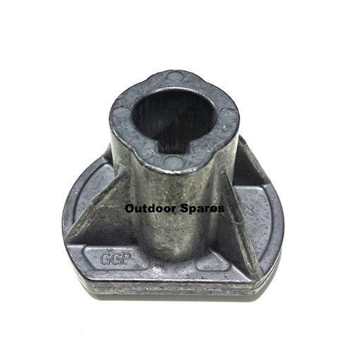 Mountfield Genuine 22.2mm Blade Boss Part No 122463012/2 HP414 HP454 HP474