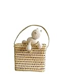 UTILISATION : la malle servira tout aussi bien en coffre à jouets dans une chambre d'enfant qu'en bout de lit dans la chambre des parents en malle de rangement