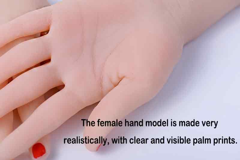BEILOCKERY 1 Pair Lifelike Female Hands Model with Toenails, Women's Realistic Silicone Lifelike Soft Mannequin Hand Model, Bendedfreely, for Displaying Rings and Nail Art