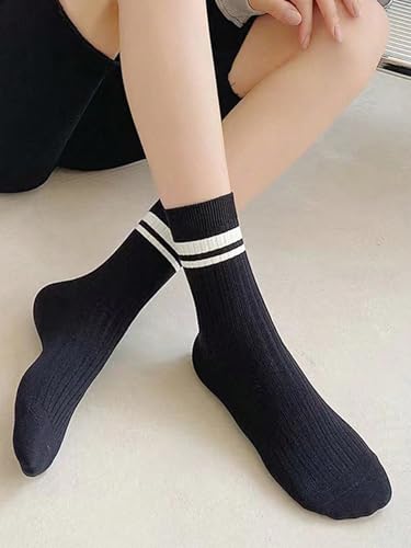 Image of SHENHE Women's 5 Pairs Striped Socks Knitted Mini Crew Retro Sports Quarter Socks Black and White 36-39