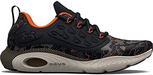 Under Armour Unisex HOVR Revenant CAMO Cross Trainer, Black (002)/Metallic Ore, 13 US Men | Image 1