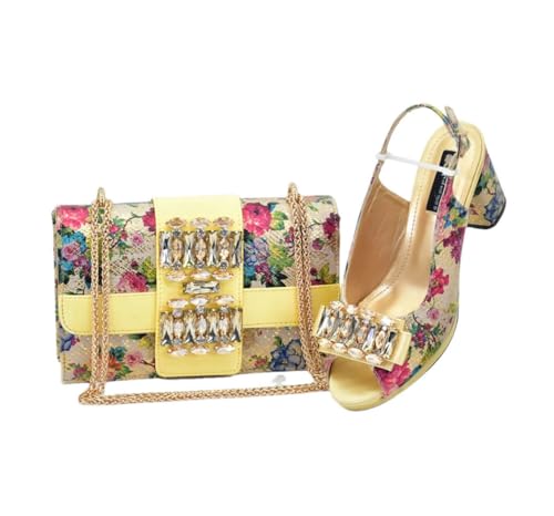 Pochette et chaussures à talons de soirée pour mariage en strass