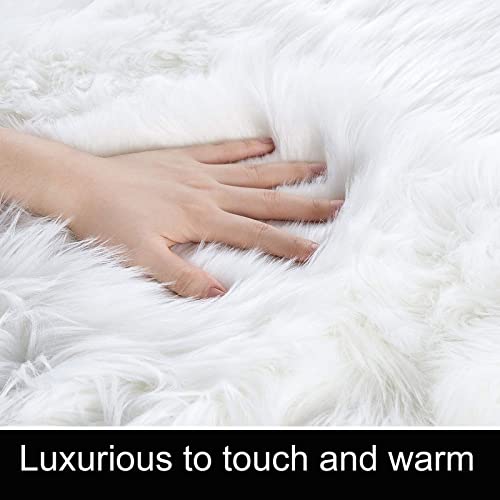 HARESLE Soft Rug,Fluffy Faux Fur Rug,Large Sheepskin Rugs for Living Room,Washable Non-Slip Rugs,White Bedroom Carpet,Bedside Carpet for Kids Room,Soft Bedroom Carpets(White,120x160cm) - Image 4