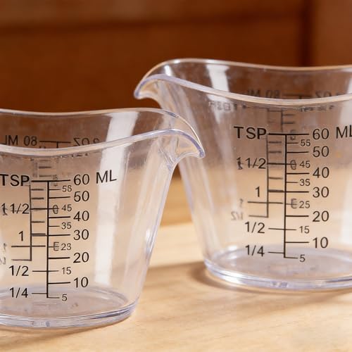 Pack de 4 vasos medidores pequeños 60 ml de resina miniatura 4