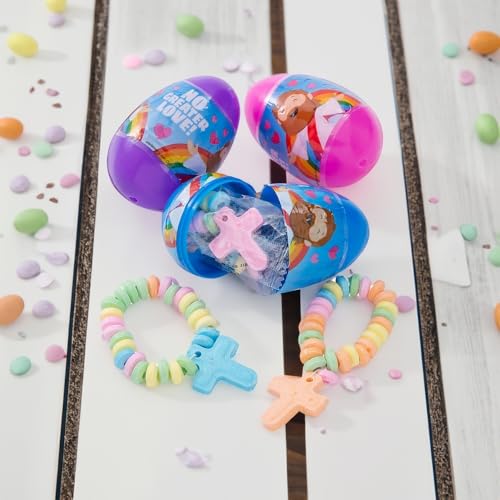 Œufs de Pâques avec cadeaux chrétiens pour partage et célébration du dimanche