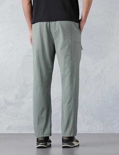 Image of Amazon Brand - Symbol Men's Relaxed Fit Athleisure Jogger Cargo Trouser (Elasticated Waistband)
