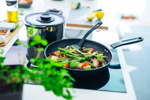 Foto von Fiskars Pfannenwender mit dünner und flexibler Spitze, Ideal für Omeletts und Pfannkuchen, Kunststoff, Länge: 32 cm, Functional Form, Schwarz, 1023612