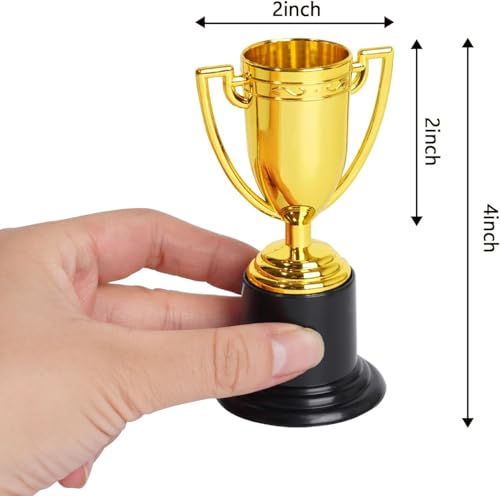 WEITAPYT 6 Stück Pokale Trophäen, Mini Goldene Trophäen für Kinder Kunststoff Mini Gewinner Pokale für Party Favors Mitgebsel beim Kindergeburtstag Wettbewerbe Sportturniere Belohnung