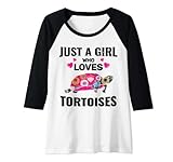 Photo Gallery donna just a girl loves tortoises abbigliamento per le donne regali tartaruga maglia con maniche raglan Photo Gallery donna just a girl loves tortoises abbigliamento per le donne regali tartaruga maglia con maniche raglan