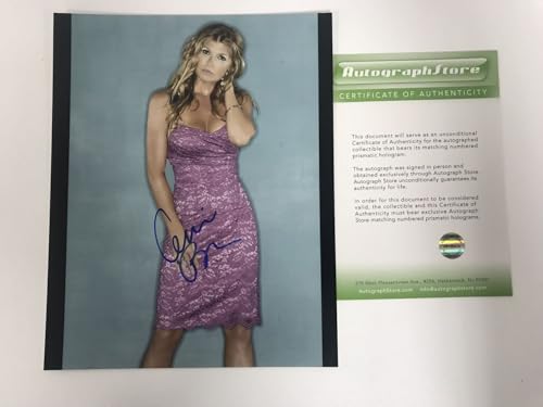 Connie Britton Signed Autographed Glossy 8x10 Photo - Lifetime COA