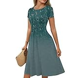 Une pièce essentielle pour une garde-robe moderne, cette robe vous accompagne lors de moments spéciaux. Son style épuré et élégant traverse les saisons tout en conservant son attrait et son charme distinctif.