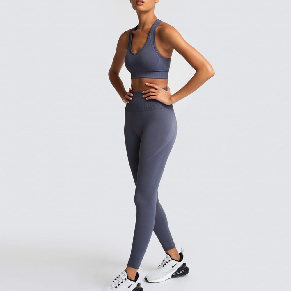 Move Comfortably in Seamless Knit Women's Activewear Top e Bottom per Yoga Gym Sessions Moisture Management