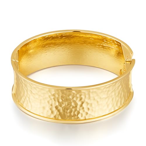 Chunky Gold Bangles Bracelet for Women Fashion Hammered Wide Cuff Bracelet Minimalist Open Wrist Cuff Bangle Gold Jewelry Accessories for Women