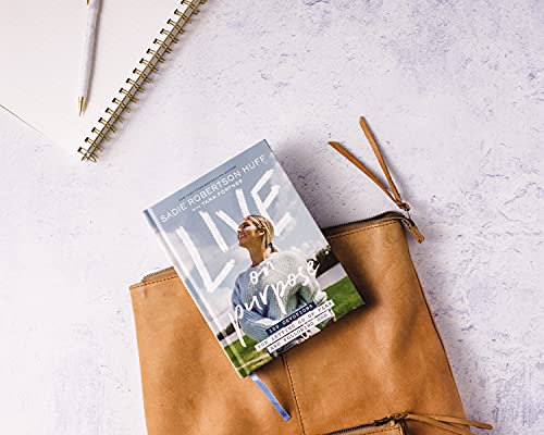 Image of Live on Purpose: 100 Devotions for Letting Go of Fear and Following God