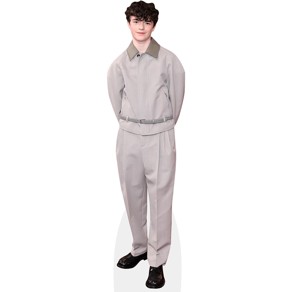 Celebrity Cutouts Mini Size Cutout Owen Cooper (Smart)