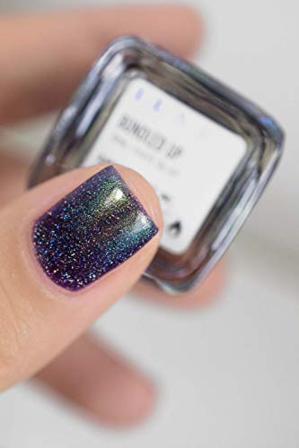 Image of ILNP Bundled Up - Green to Blue Holographic Duochrome Nail Polish, Chip Resistant, 7-Free, Non-Toxic, Vegan, Cruelty Free, 12ml