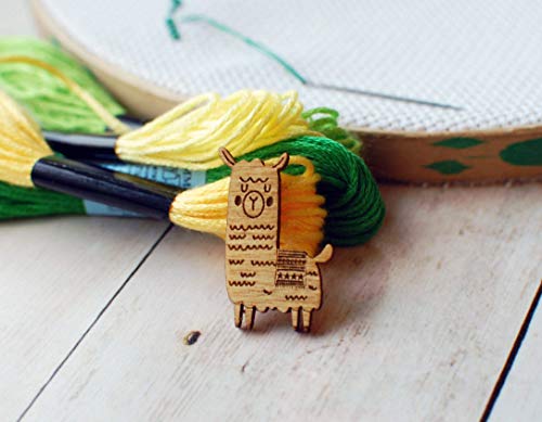 Needle Minder For Cross Stitch Llama Needle Keeper Magnetic Cross Stitch Supplies Cross Stitch Marker Embroidery Pattern Keeper Embroidery Chart Holder Needle Minder For Embroidery Magnetic #TOP13