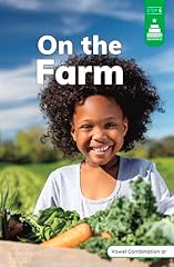 On the Farm (Stairway Decodables Nonfiction Step 6) (English Edition)