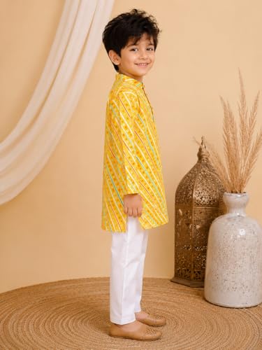 Image of superminis Cotton Boys Sanganeri Lehariya Printed Kurta Set with White Pyjama Elastic Closure