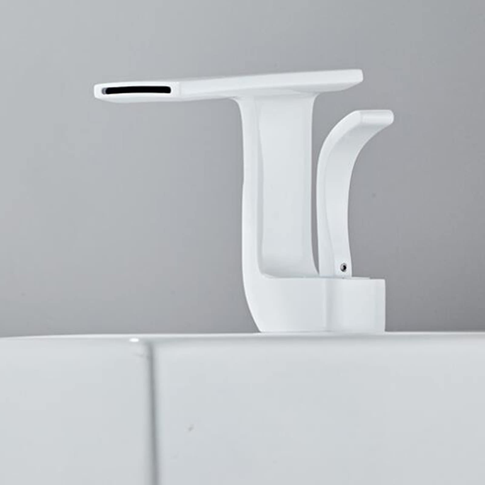Robinet de lavabo cascade en laiton de salle de bain blanc mitigeur eau chaude