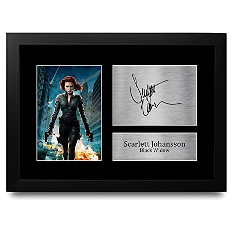 HWC Trading Scarlett Johansson A4 Gerahmte Signiert Gedruckt Autogramme Bild Druck-Fotoanzeige Geschenk Für Black Widow The Avengers Filmfans Cover