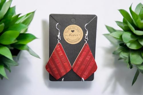 Boucles d'oreilles en marqueterie de paille géométriques et rouges - 2