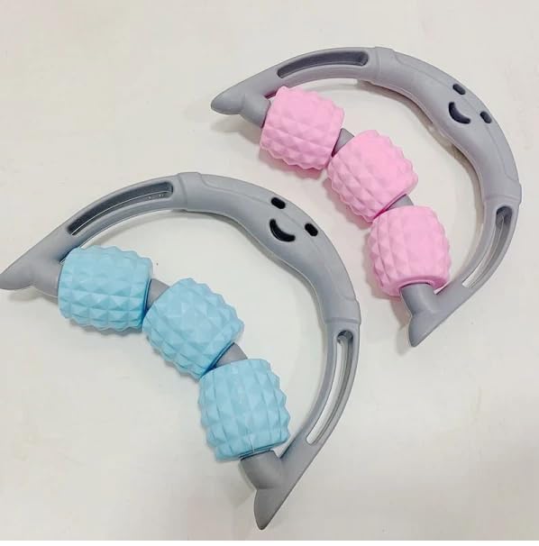 Glovic 3-wheel trigger point roller massage is used for back massage cell, hand, foot muscle fascia and fascia massage, to relieve muscle pain (1pcs) Glovic 3-wheel trigger point roller massage is used for back massage cell, hand, foot muscle fascia and fascia massage, to relieve muscle pain (1pcs)