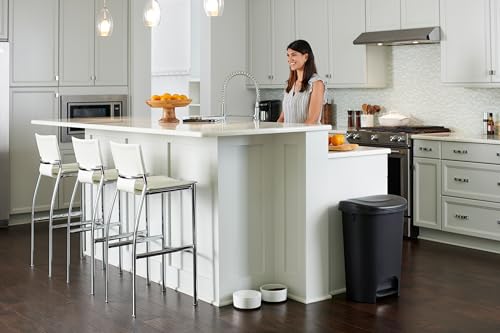 Rubbermaid 1843029 Classic Step-On Trash Can With Lid, 13-Gallon, Black, Easy Clean Wastebasket For Home/Kitchen/Bedroom/Office thumb #6