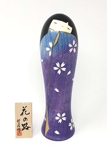 Muñeca Kokeshi Kimono con Flores de Cerezo miniatura 1