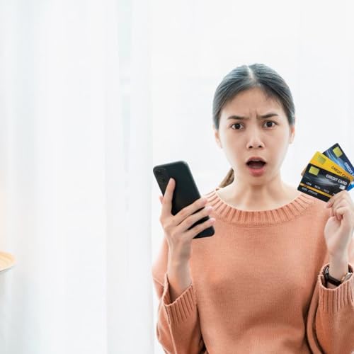『Como detectar o abuso de cartão de crédito e proteger sua saúde financeira』のカバーアート