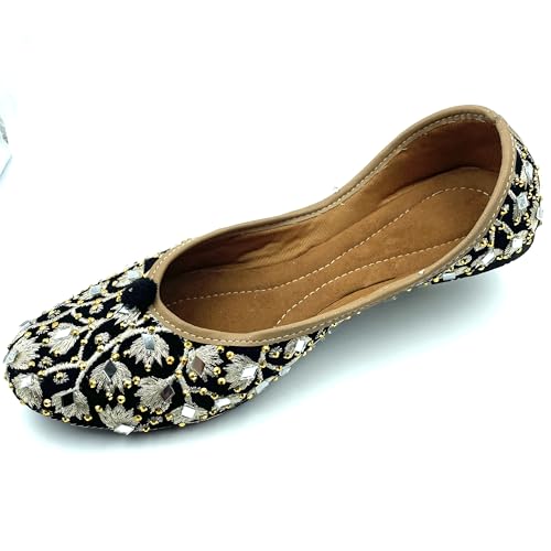 Chandrakala Bridal Mojaris for Women Flats Punjabi Jutti Black, 8 (WF135BLA40)