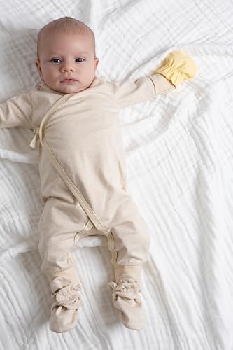 MONICA + ANDY Soft Start Box, Organic Cotton Baby Clothes Set, Super Soft 13-Piece Newborn & Infant Baby Gift Set — 사진 3