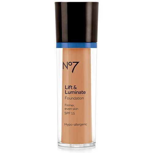 Boots No7 Lift & Luminate Foundation Latte