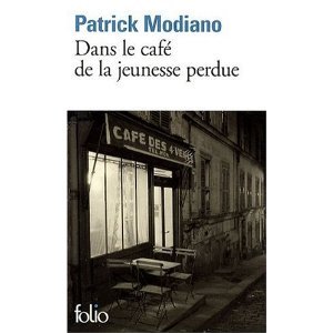 Dans le cafe de la jeunesse perdue