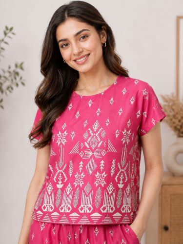 Image of Yash Gallery Women's Cotton Straight Geomatrical Printed Night Suit for Women