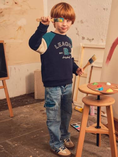 Pantalón soft denim cargo para niño ideal para días de juego y parque 2