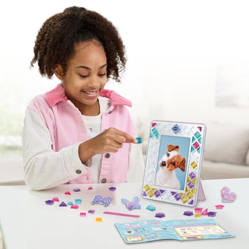 VTech - Mosaïc Magic Lights Cadre Photo - Kit Mosaïque Enfant - Cadre Photo Personnalisable avec Effets Lumineux et Musique - Jeu Créatif et DIY - Cadeau Enfant Dès 5 Ans - Contenu en Français