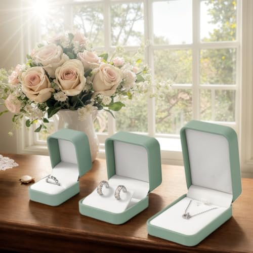 Velvet Necklace Box Necklace Gift Box Velvet Interior Pendant Case Long Chain Display Storage Case for Wedding Birthday Mother's Day Gifts (Green)