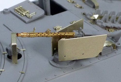 Tank Destroyer Hetzer Mid Production Type 1/35 Scale Limited Series 25156 Germany (With Etched Parts Manufactured By Avail) [ Japan Imports ] By Tamiya #TOP2