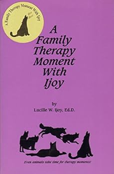 Paperback A Family Therapy Moment with Ijoy Book