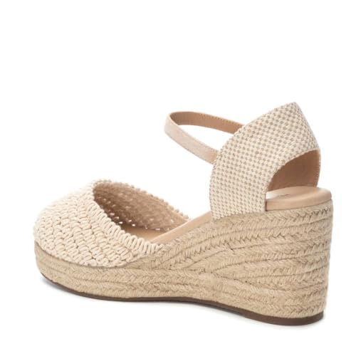 Espadrilles beige Refresh : la chaussure confortable de vos plus beaux souvenirs