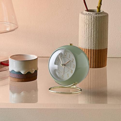 Reloj analógico retro con luz nocturna y funcionamiento sencillo a pilas 3