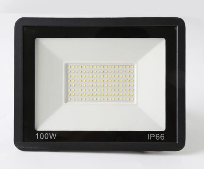 Projecteur LED extérieur étanche puissant pour éclairage de jardin et sport